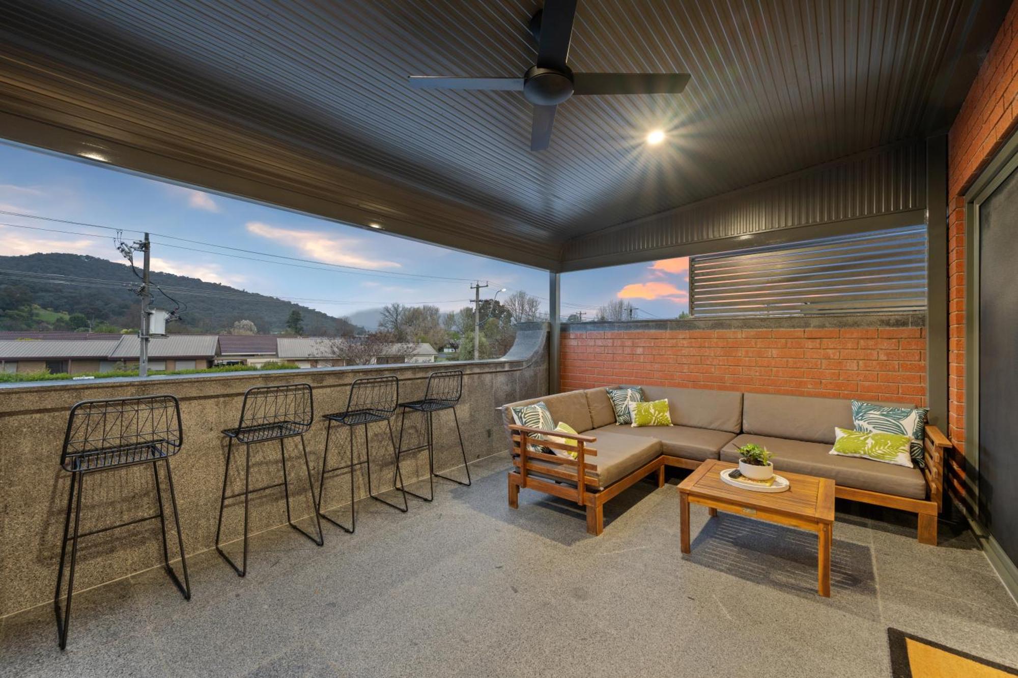Railway Motel Myrtleford Exterior foto
